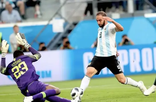Higuain’s Lost Glory During Argentina’s Rise